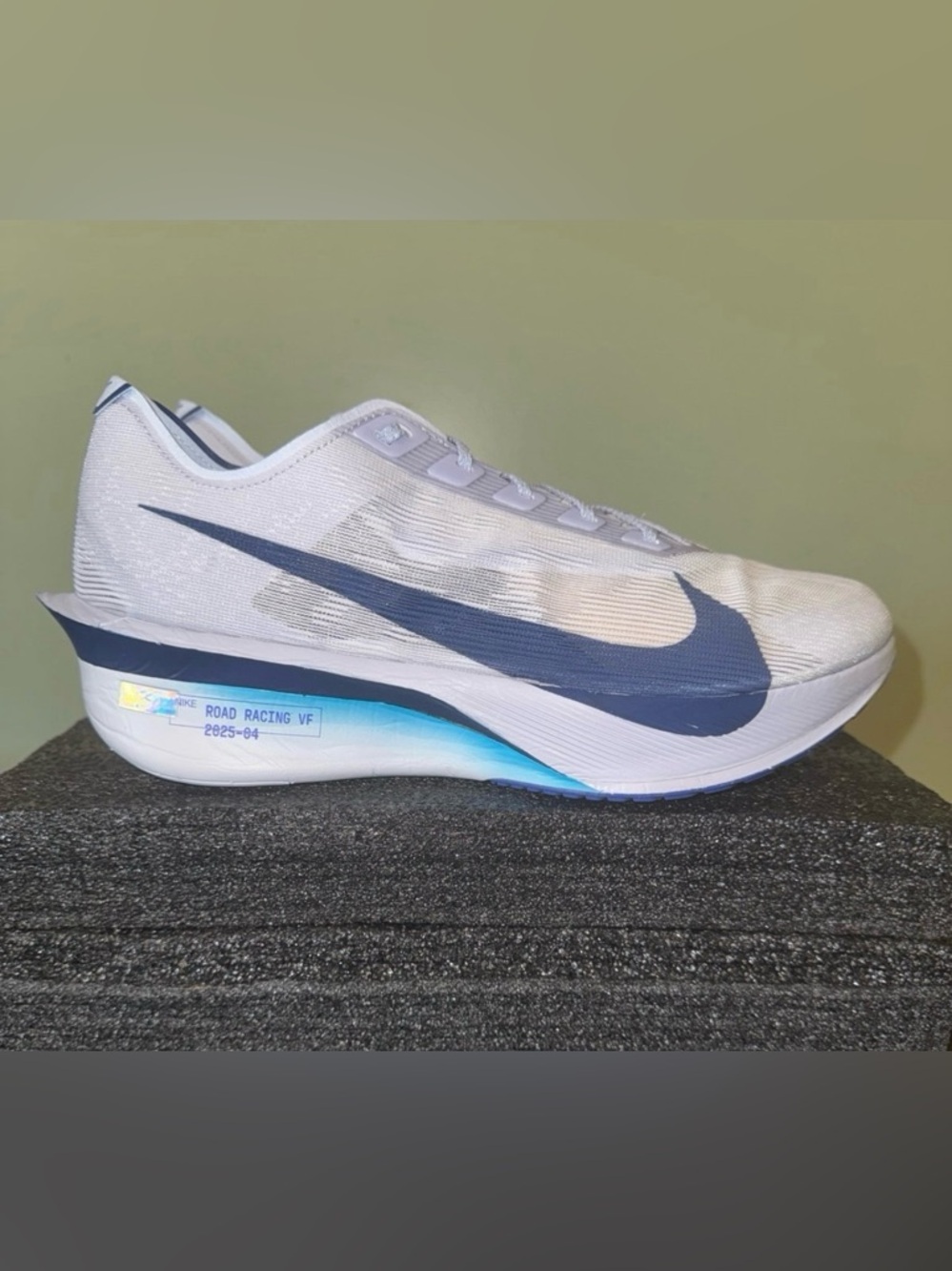 Nike ZoomX Vaporfly Next% 4 ‘Ghost’ (10M) HF6414-001 •New•